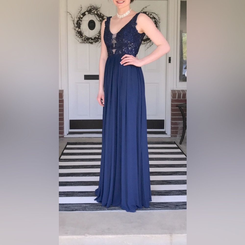 Clarisse size 5/6 Beautiful Navy Blue Prom Dress